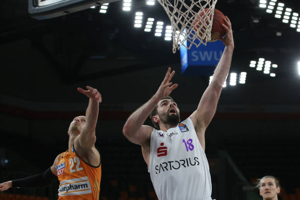 以此前马尚 以此前马尚