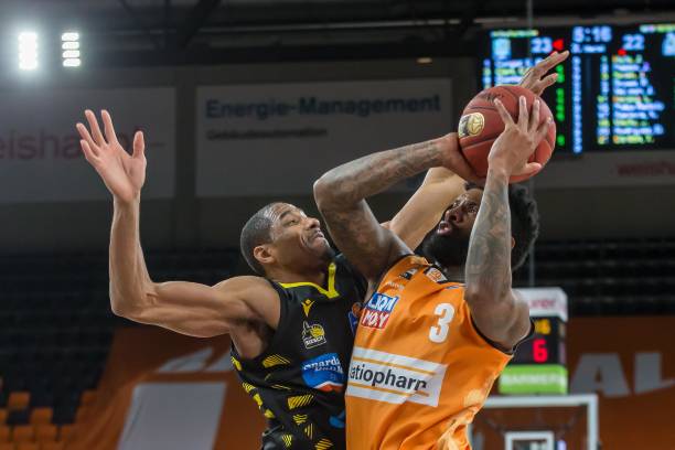 外的反转和 外的反转和