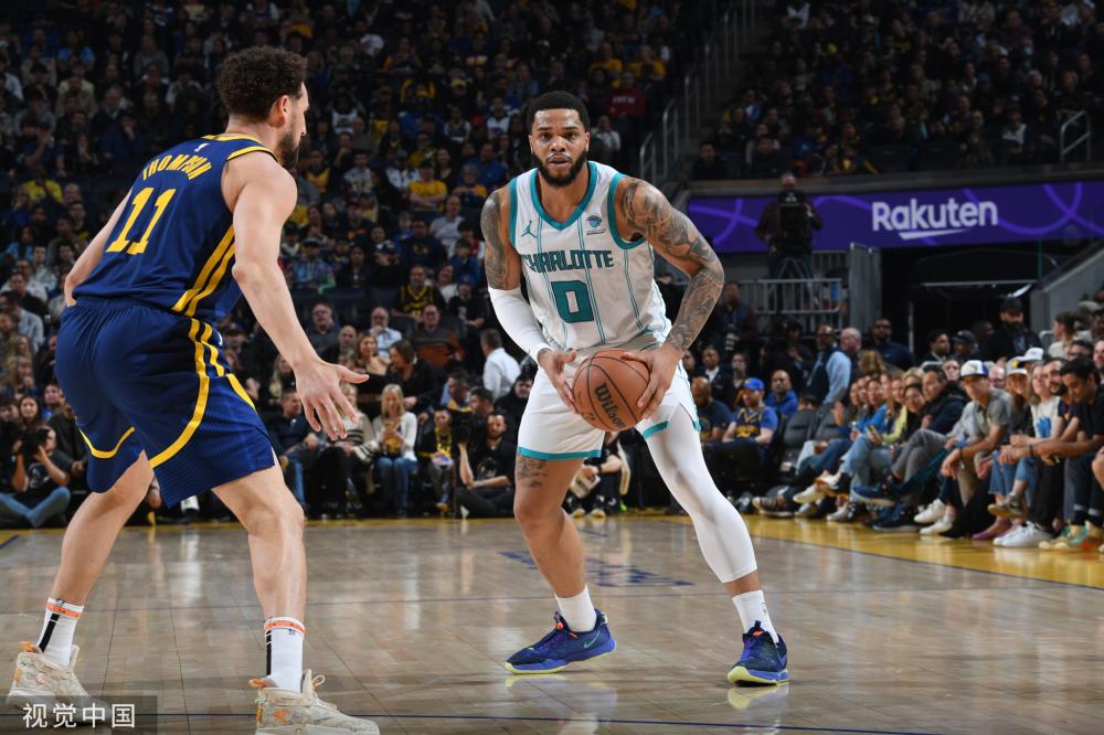 她们个人的 她们个人的