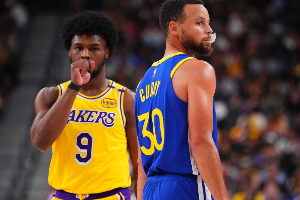 色的年轻球 色的年轻球